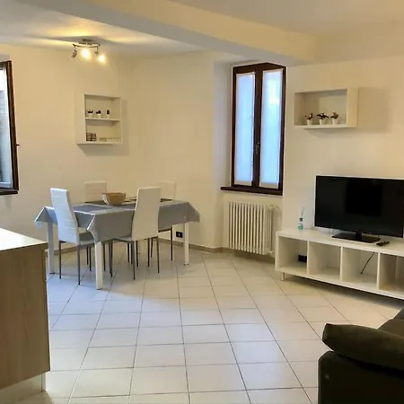 Casa Del Borghetto Intra