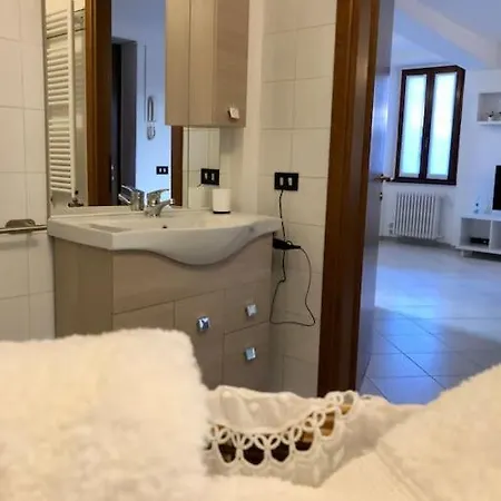 Casa Del Borghetto Διαμέρισμα *